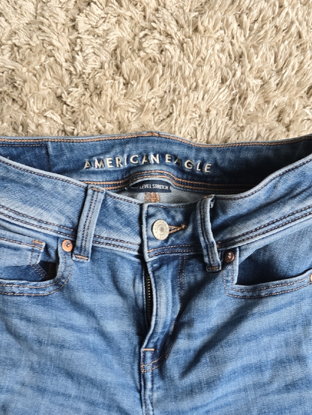 American Eagle Outfitters Women's Boot Cut Jeans in Medium Blue